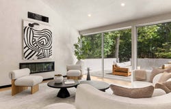 8 N Cape Lane, East Hampton, NY 11937