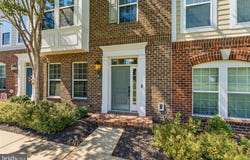 239 BUCKEYE Circle, LA PLATA, MD 20646
