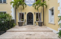 4812 Pine Tree Dr, Miami Beach, FL 33140