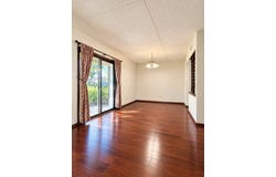 1239 Chalet Road, Naperville, IL 60563