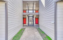 2000 Kazmeier, Bryan, TX 77802