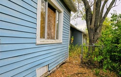 901 W 5th St, Taylor, TX 76574