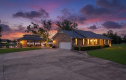 518 COVES POINT DRIVE, RIVERSIDE, AL 35135