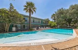 300 Crockett St, Austin, TX 78704