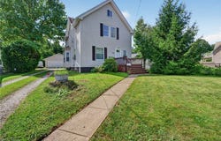 19289 WESTWOOD DRIVE, STRONGSVILLE, OH 44149
