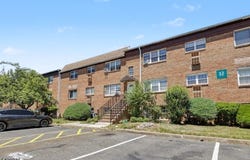 288 College Dr, Edison Twp., NJ 08817-5998