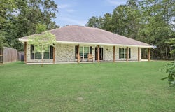 8235 Keith Rd, Lumberton, TX 77657