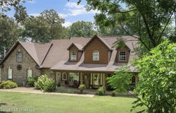 6193 Nesbit Road, Lake Cormorant, MS 38641