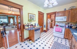 1440 170th Street, Hampton, IA 50441