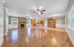 3565 Colony Ln, Roanoke, VA 24018