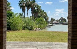 1003 Vela Jackson Avenue, La Joya, TX 78560