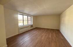30 Cole S, Spring Valley, NY 10977