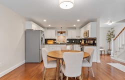 215 Main St, Maynard, MA 01754