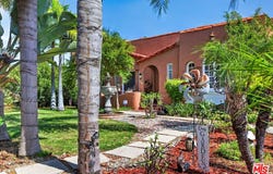 5300 Chesley Ave, Los Angeles, CA 90043