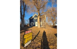 151 N Maverick St, Gordon, NE 69343