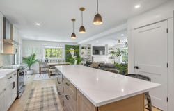 5 Taylor Lane, Kennebunk, ME 04043