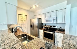 1155 Brickell Bay Dr, Miami, FL 33131