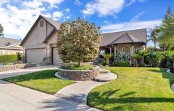 558 W Serena Avenue, Clovis, CA 93619