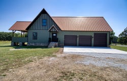 44 Spring Flood Road, Goodman, MO 64843