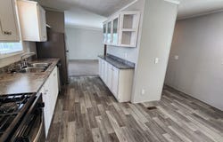 571 Delaware, Belleville, MI 48111