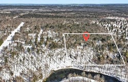 2140 W River Avenue, Oscoda, MI 48750