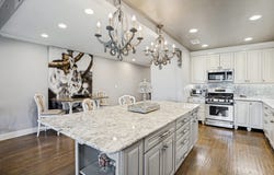 5055 Addison Circle, Addison, TX 75001