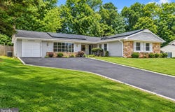 12902 KENDALE, BOWIE, MD 20715