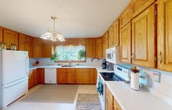 2072 220th Avenue, Mora, MN 55051