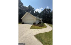4402 Nub Garland Road, Toccoa, GA 30577