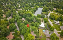 2266 S Meadowview Avenue, Springfield, MO 65804