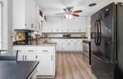 8020 S 68th St, Franklin, WI 53132