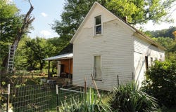 104 Limestone Street, Leslie, AR 72645