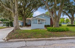 1024 E ORANGE Avenue, EUSTIS, FL 32726