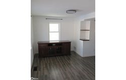 505 E Des Moines Street, Brooklyn, IA 52211