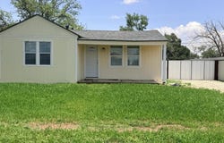 307 Ave M, Levelland, TX 79336