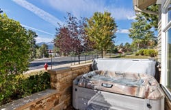 321 Overlook Ct, Estes Park, CO 80517