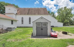 219, 219 1/2 W Main Street, Braidwood, IL 60408