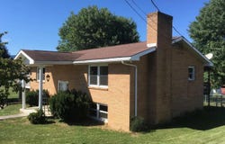 208 EISENHOWER Drive, MOOREFIELD, WV 26836