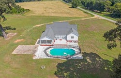 200 COUNTY ROAD 228, Ariton, AL 36311