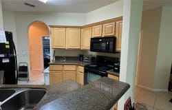 1015 Pipers Cay Dr, West Palm Beach, FL 33415