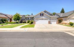 2671 Rall Avenue, Clovis, CA 93611