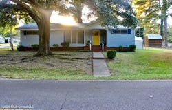 422 Weems Drive, Canton, MS 39046