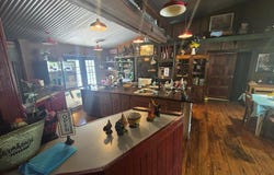 2196 Gratton Rd, Tazewell, VA 24651