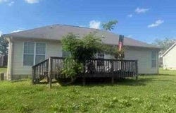 1504 Rockview Circle, Weaver, AL 36277