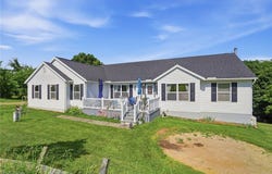 2053 Gard Lane, Mount Perry, OH 43762