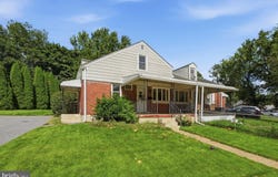 906 KINGSMAN Road, UPPER CHICHESTER, PA 19061