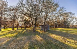 125 Forrest Lane, BRENHAM, TX 77833