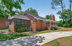 516 E Gordon, Douglas, GA 31533