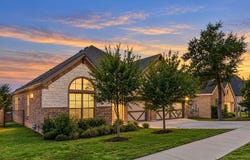 122 HUNTWICK DR, Boerne, TX 78006