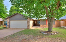 2021 Foxfire Road, Edmond, OK 73003